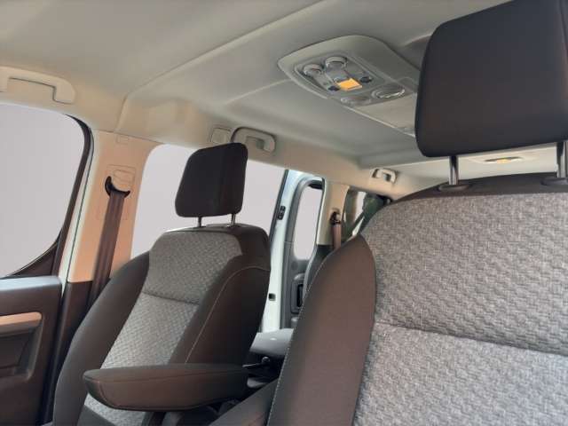 Fahrzeugbild eines Toyota Proace