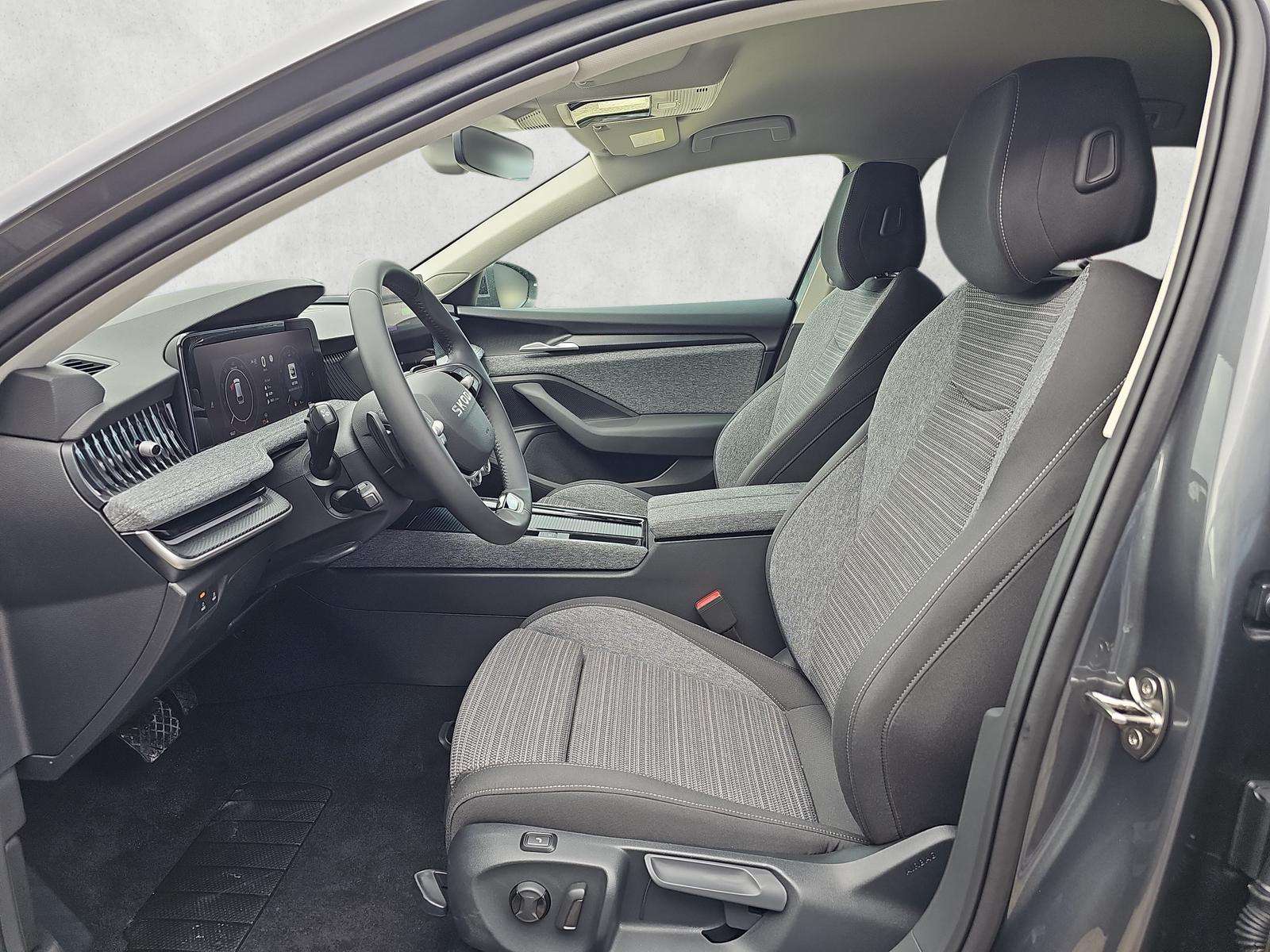 Fahrzeugbild eines Skoda Superb