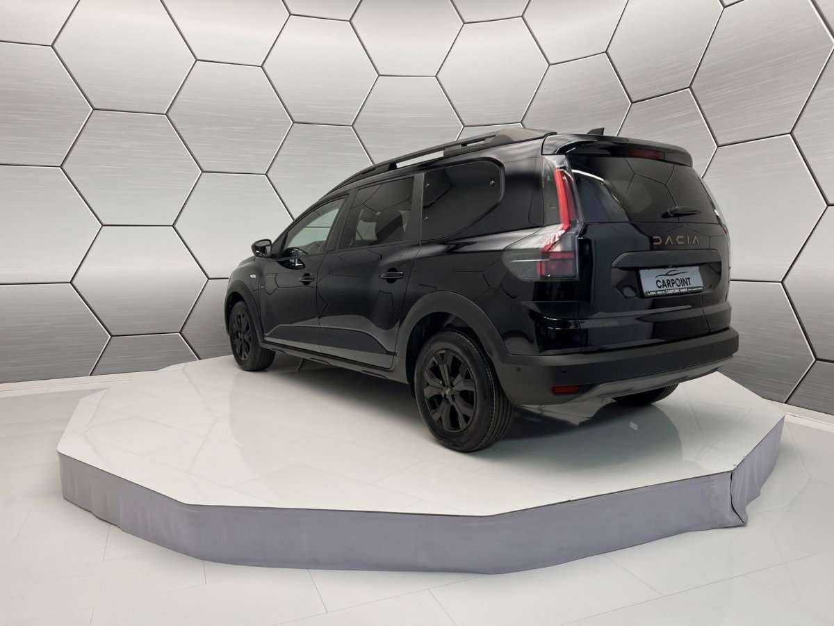 Fahrzeugbild eines Dacia Jogger