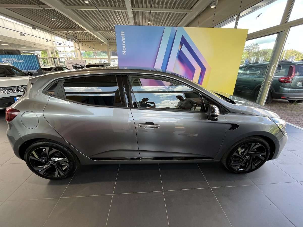 Fahrzeugbild eines Renault Clio