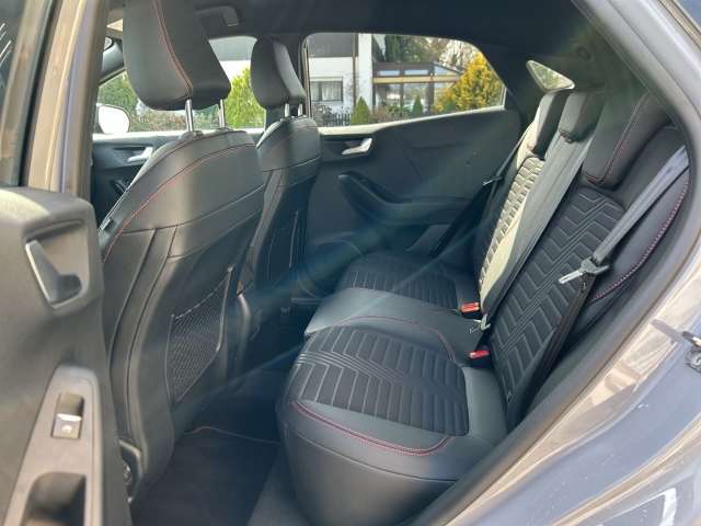 Fahrzeugbild eines Ford Puma