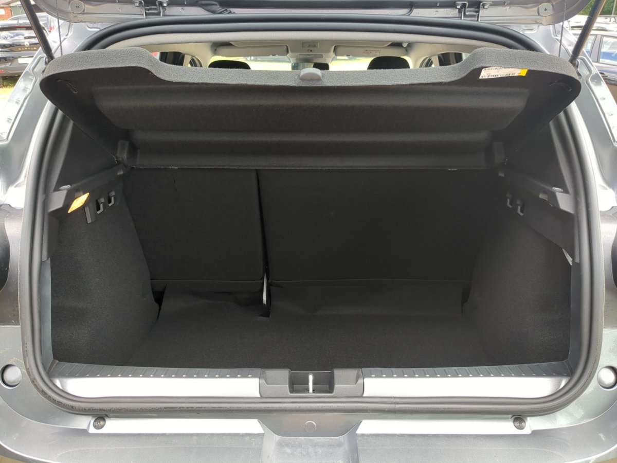 Fahrzeugbild eines Dacia Sandero