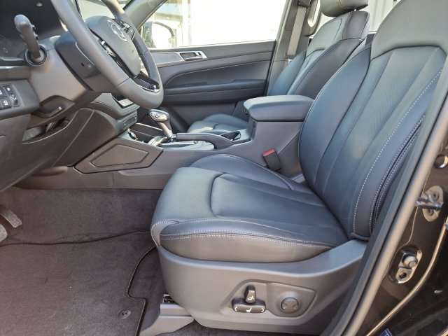 Fahrzeugbild eines KGM Musso Grand