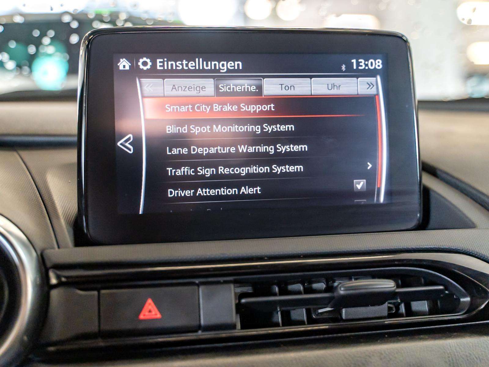 Fahrzeugbild eines Mazda MX-5