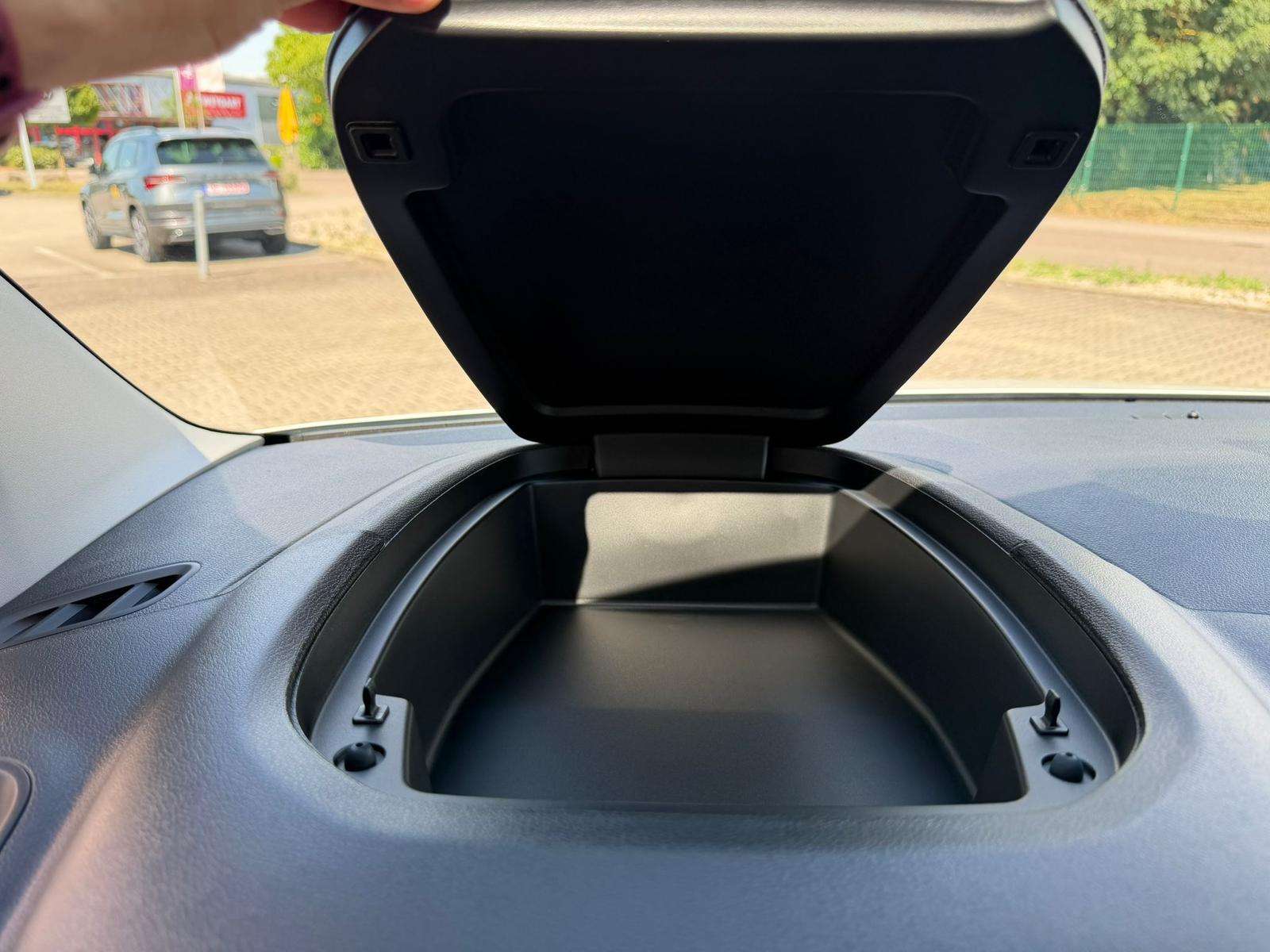 Fahrzeugbild eines Opel Combo Life