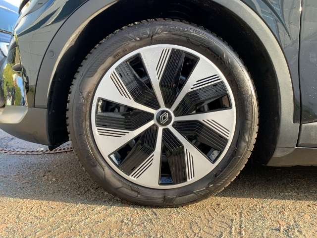 Fahrzeugbild eines Renault Megane E-TECH