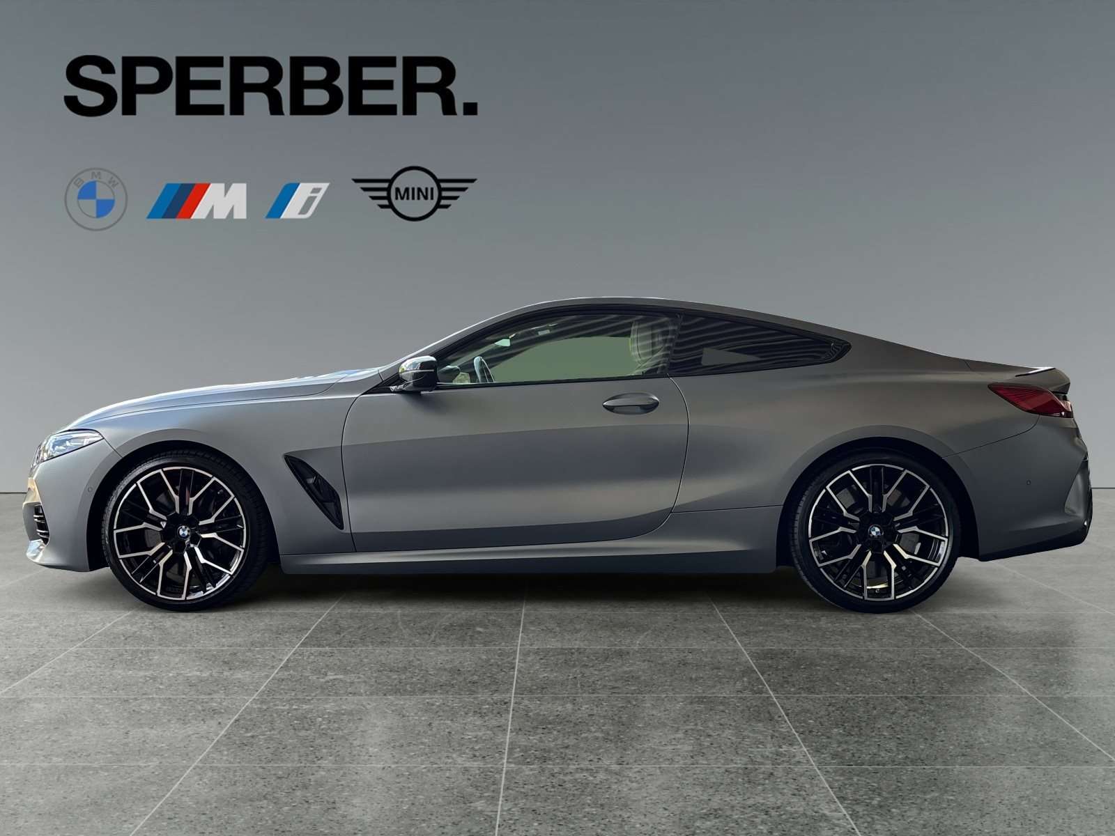 Fahrzeugbild eines BMW 8er-Reihe