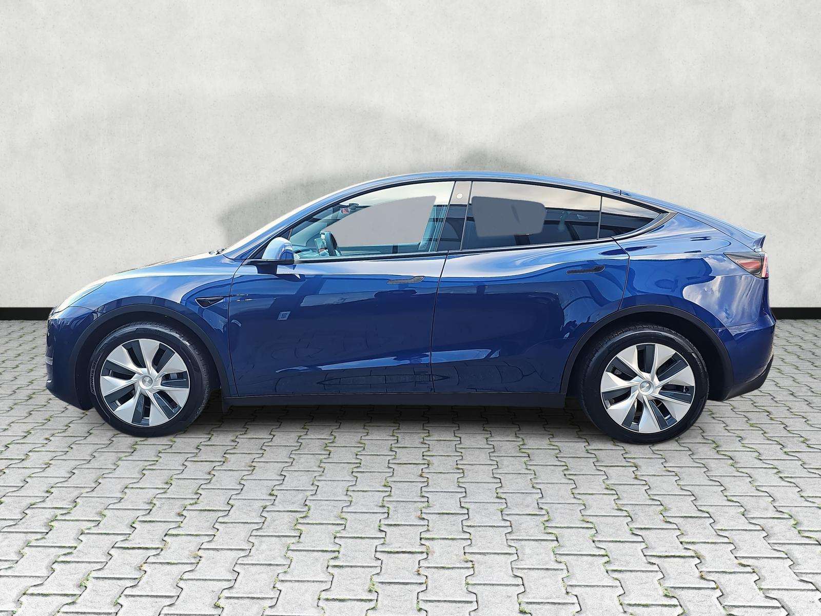 Fahrzeugbild eines TESLA Model Y