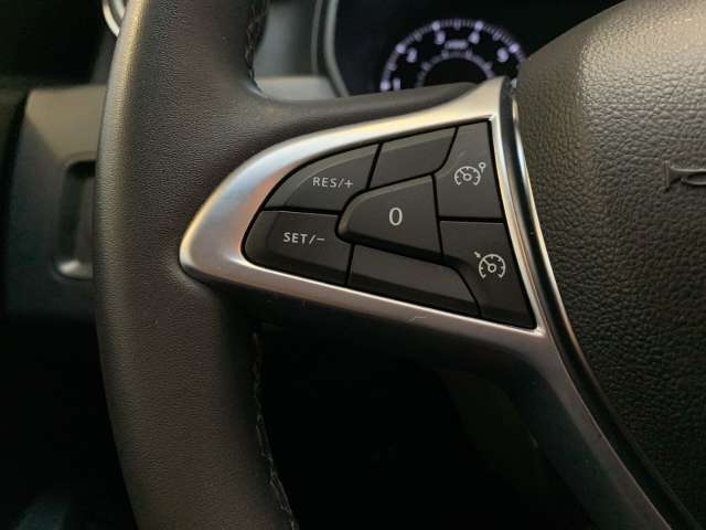 Fahrzeugbild eines Dacia Duster