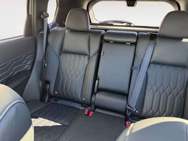 Fahrzeugbild eines Mitsubishi Outlander