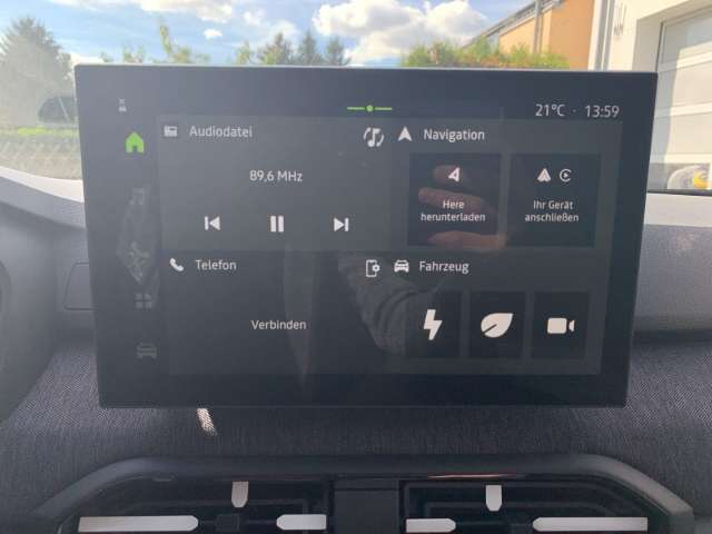 Fahrzeugbild eines Dacia Jogger