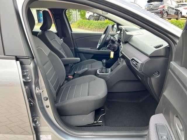 Fahrzeugbild eines Dacia Sandero