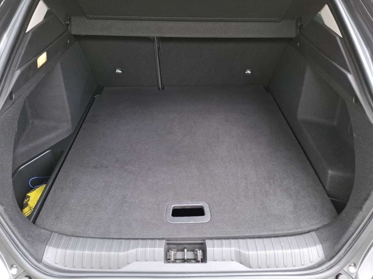 Fahrzeugbild eines Renault Arkana