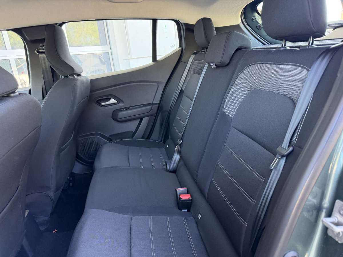 Fahrzeugbild eines Dacia Sandero