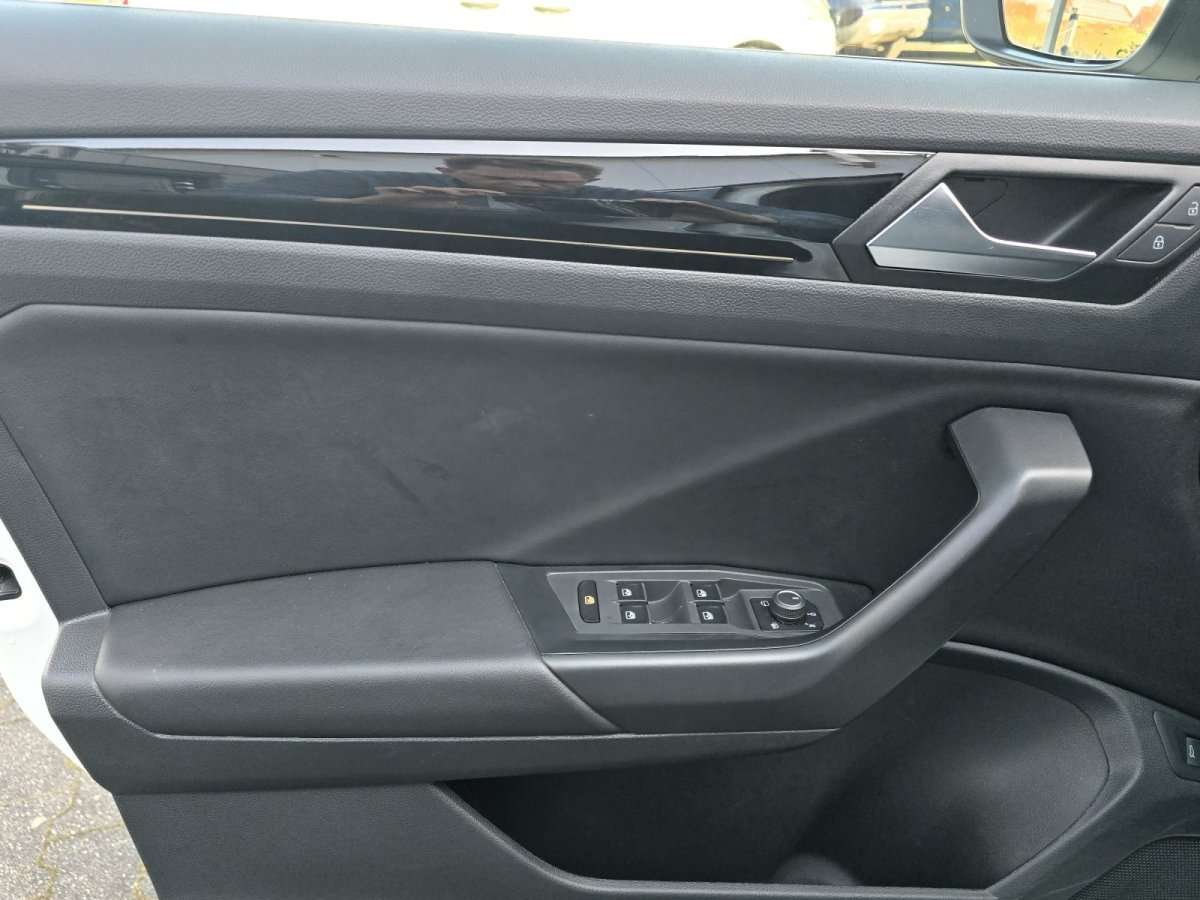 Fahrzeugbild eines Volkswagen T-Roc