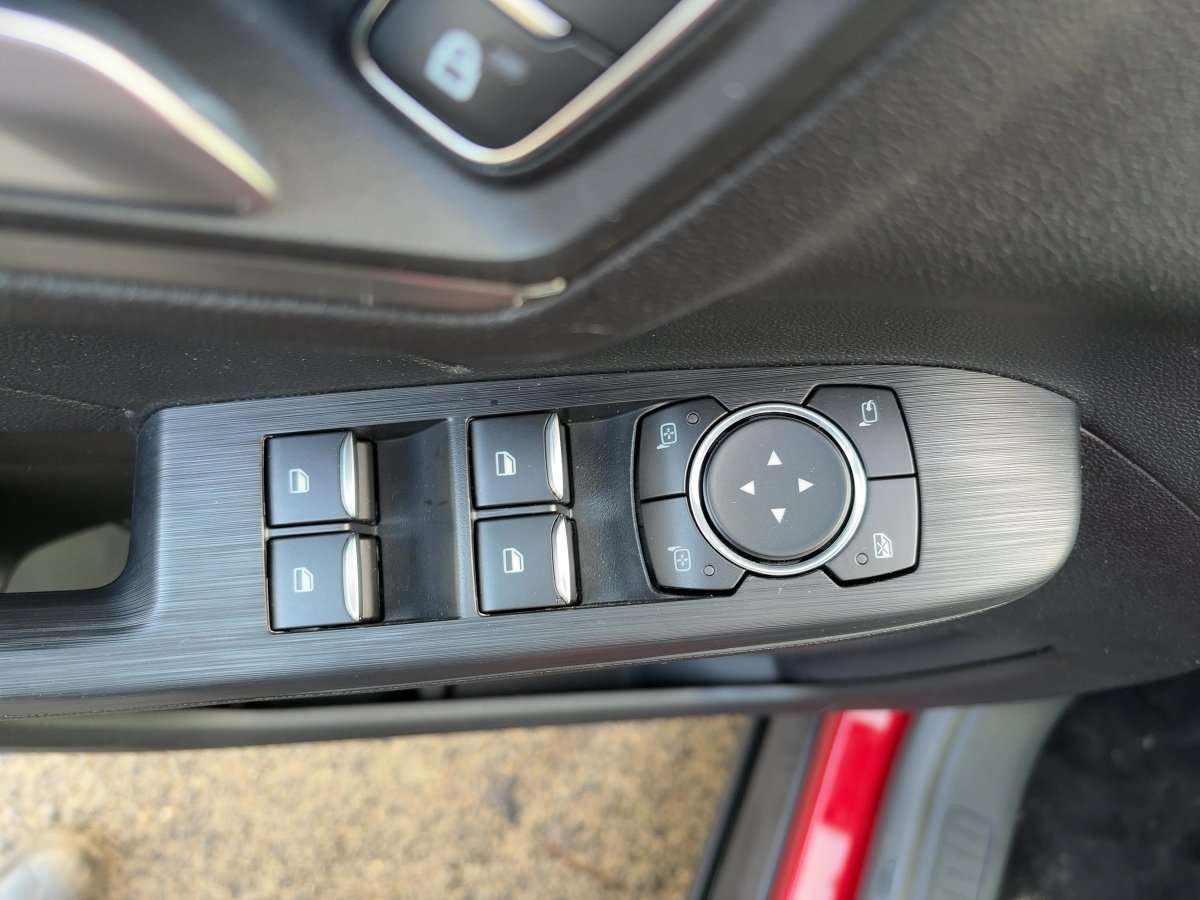 Fahrzeugbild eines Ford Kuga