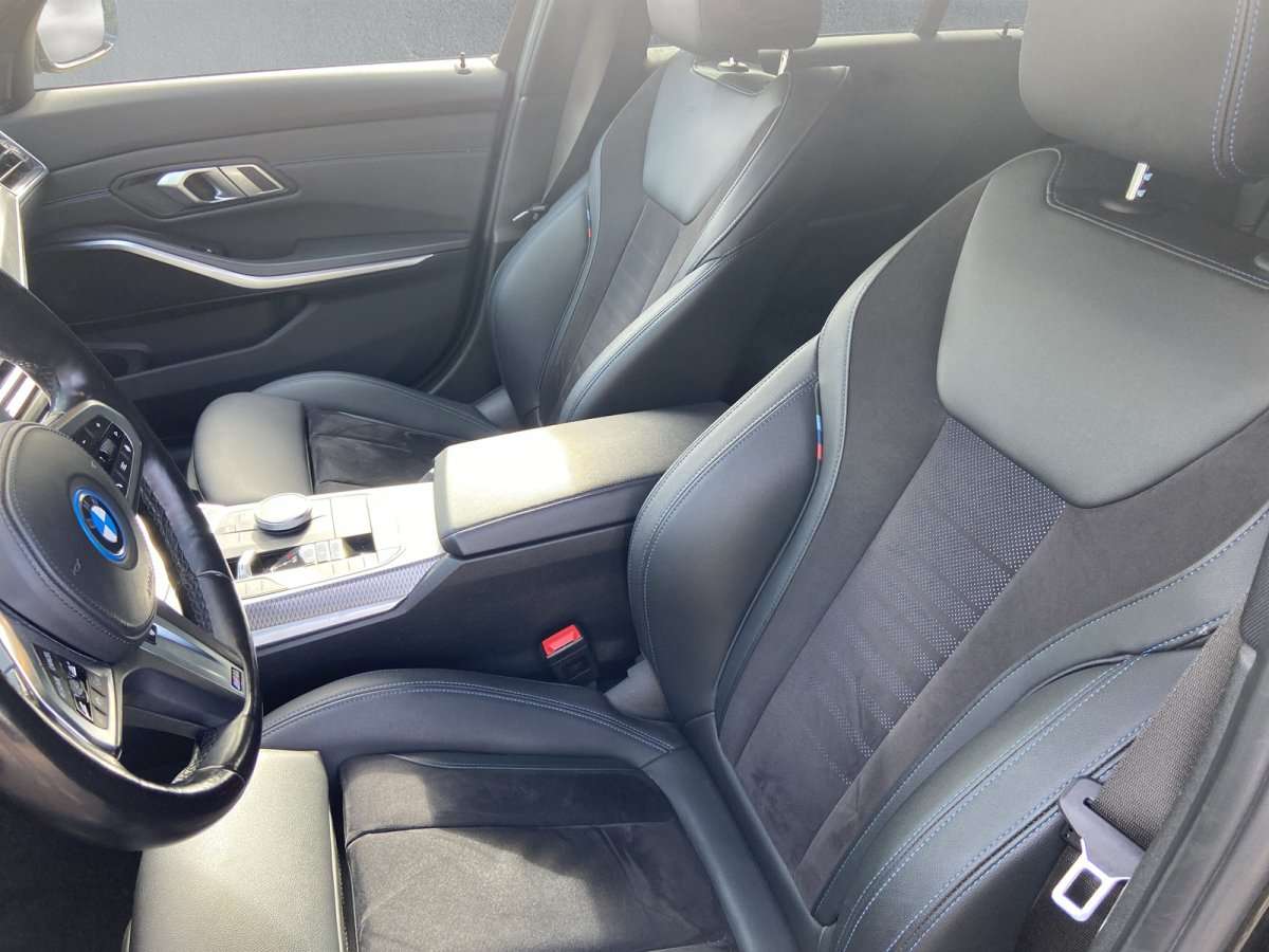 Fahrzeugbild eines BMW 3er-Reihe