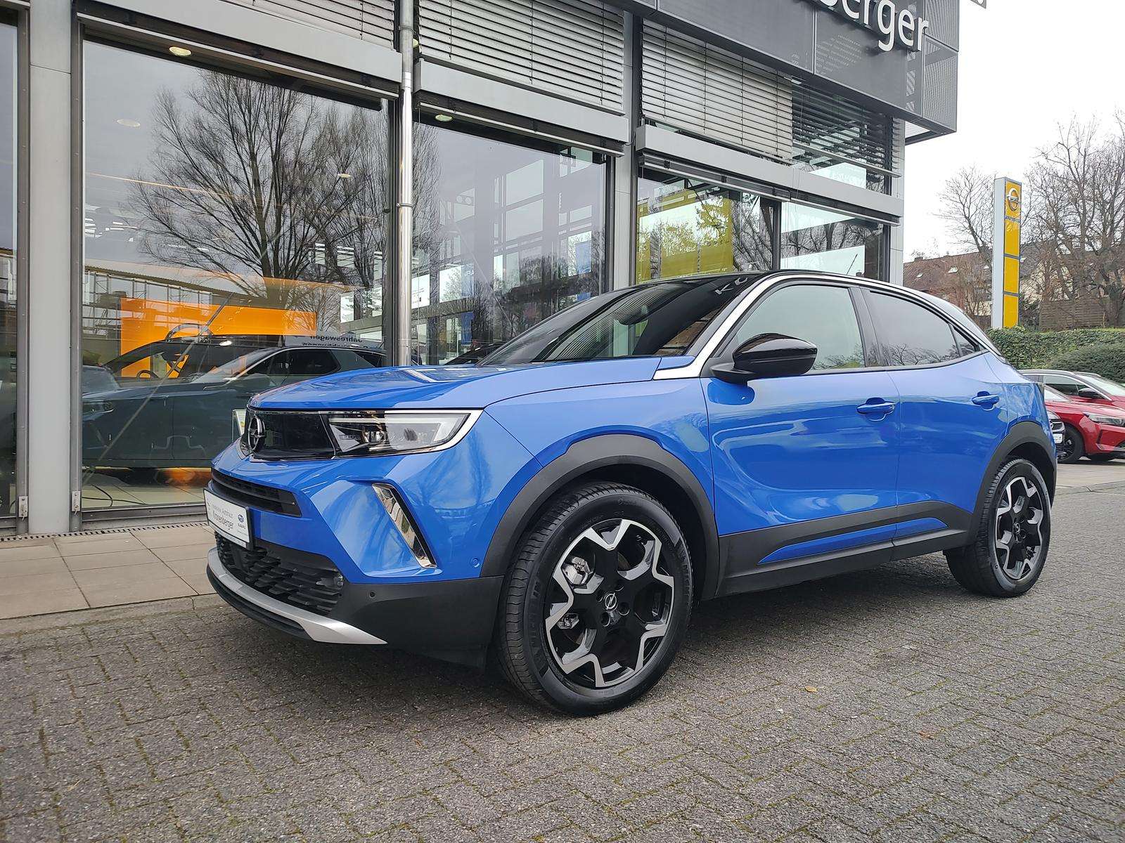 Fahrzeugbild eines Opel Mokka Electric