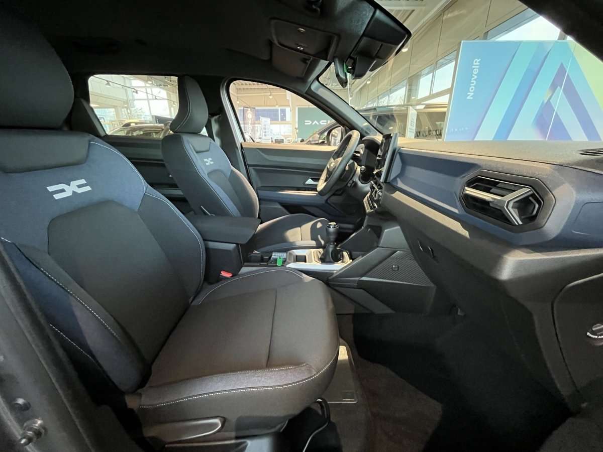 Fahrzeugbild eines Dacia Bigster