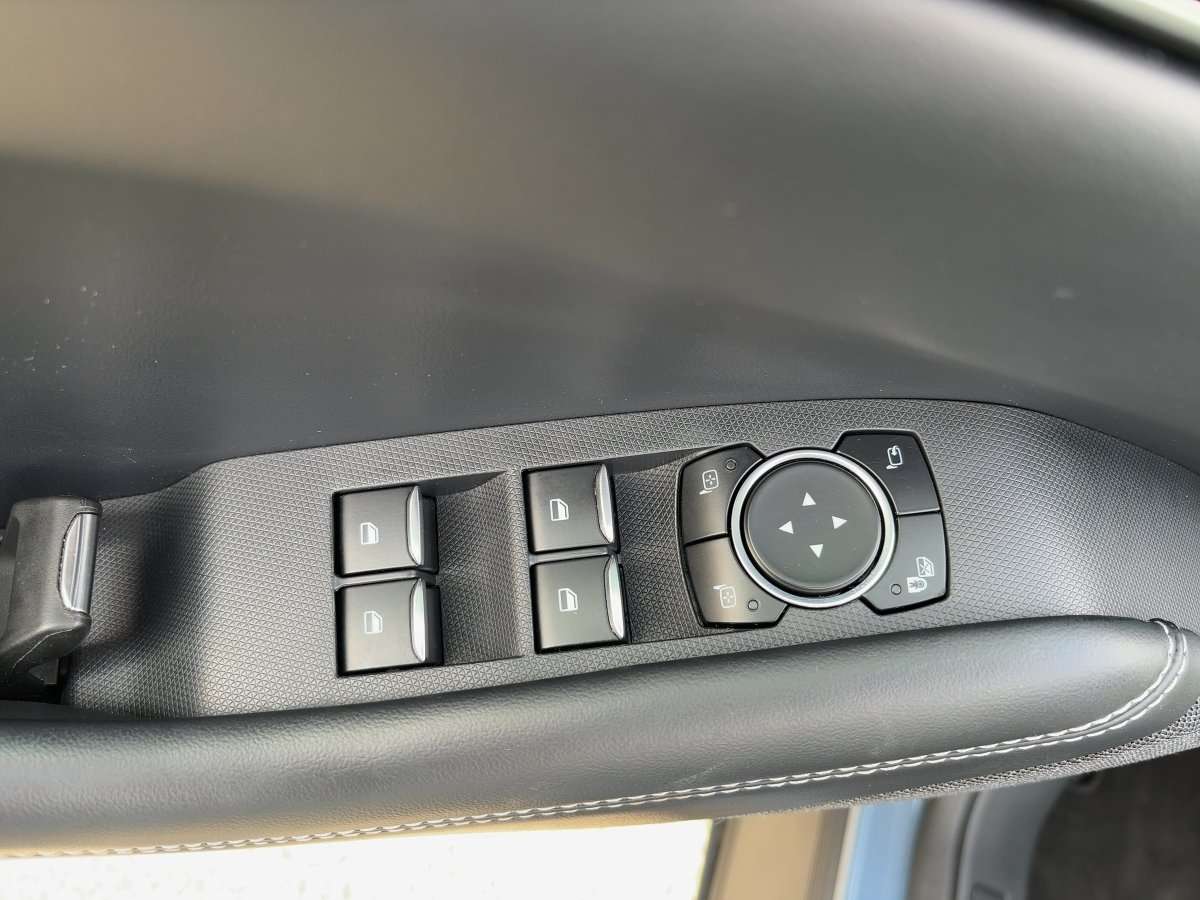 Fahrzeugbild eines Ford Mustang Mach-E