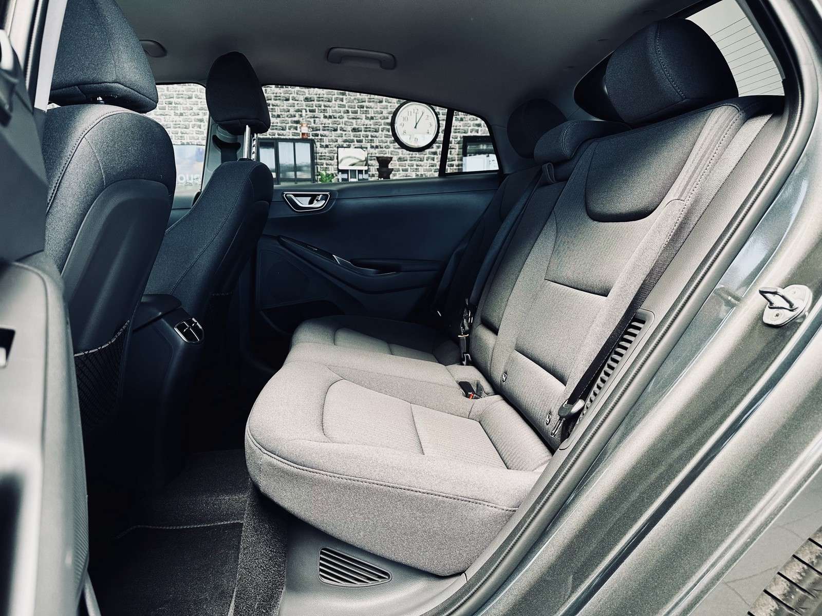 Fahrzeugbild eines Hyundai IONIQ