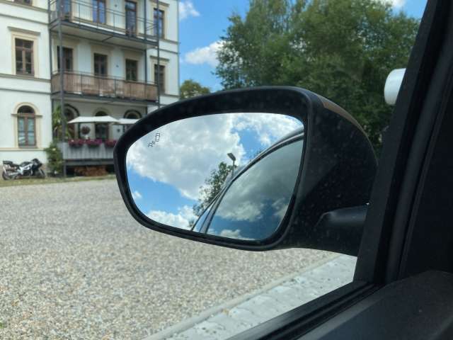 Fahrzeugbild eines Dacia Sandero