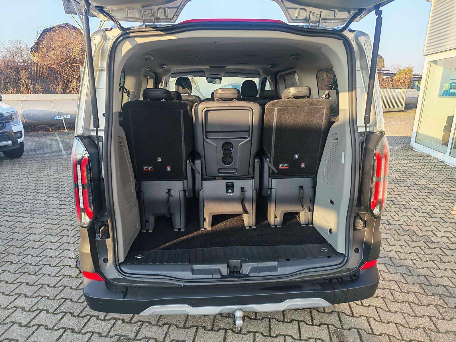 Fahrzeugbild eines Ford Tourneo Custom