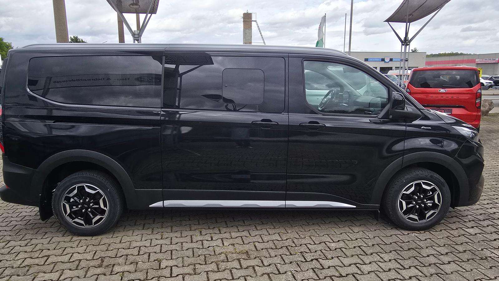 Fahrzeugbild eines Ford Tourneo Custom
