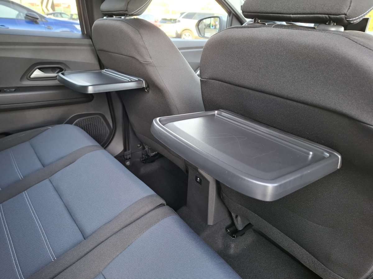 Fahrzeugbild eines Dacia Jogger