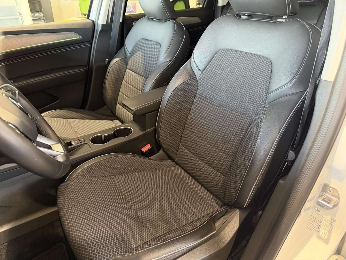 Fahrzeugbild eines Renault Arkana