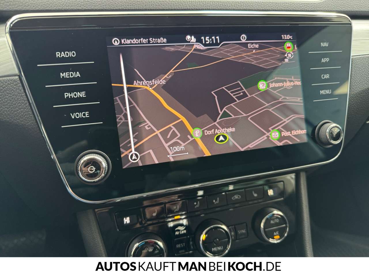 Fahrzeugbild eines Skoda Superb