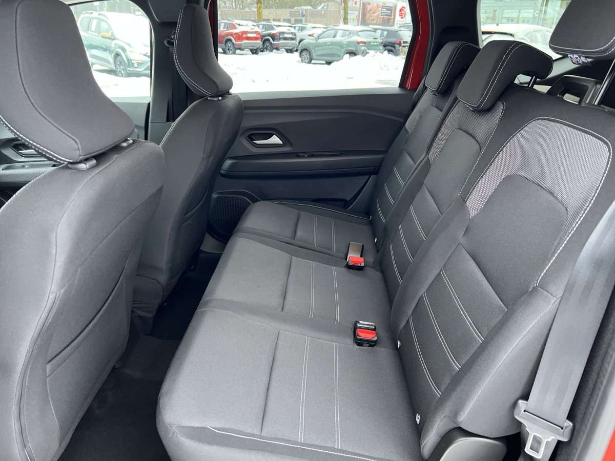 Fahrzeugbild eines Dacia Jogger