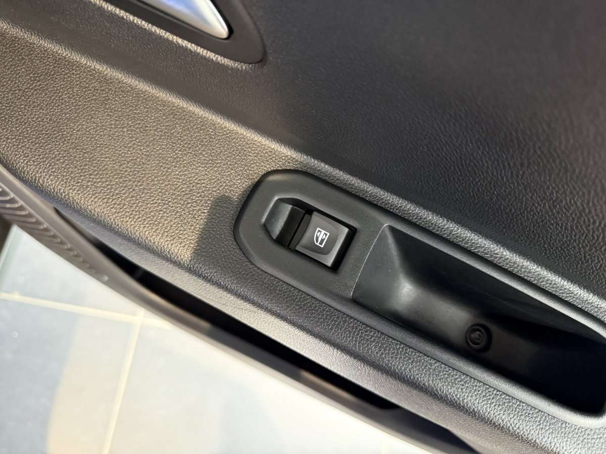 Fahrzeugbild eines Dacia Duster