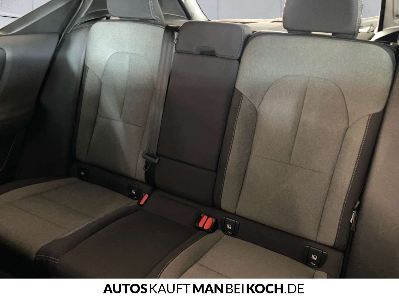 Fahrzeugbild eines Volvo XC40
