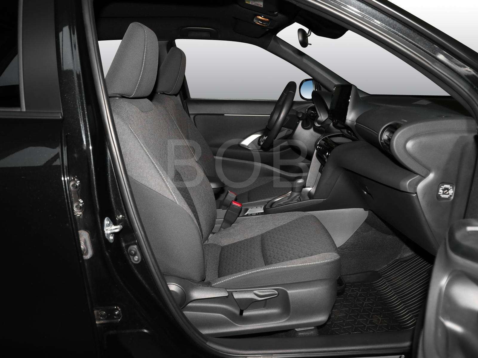 Fahrzeugbild eines Toyota Yaris Cross