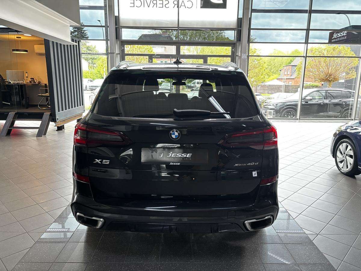Fahrzeugbild eines BMW X5