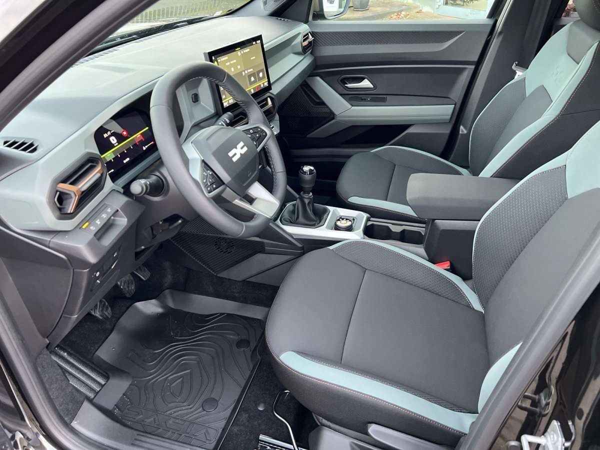 Fahrzeugbild eines Dacia Bigster