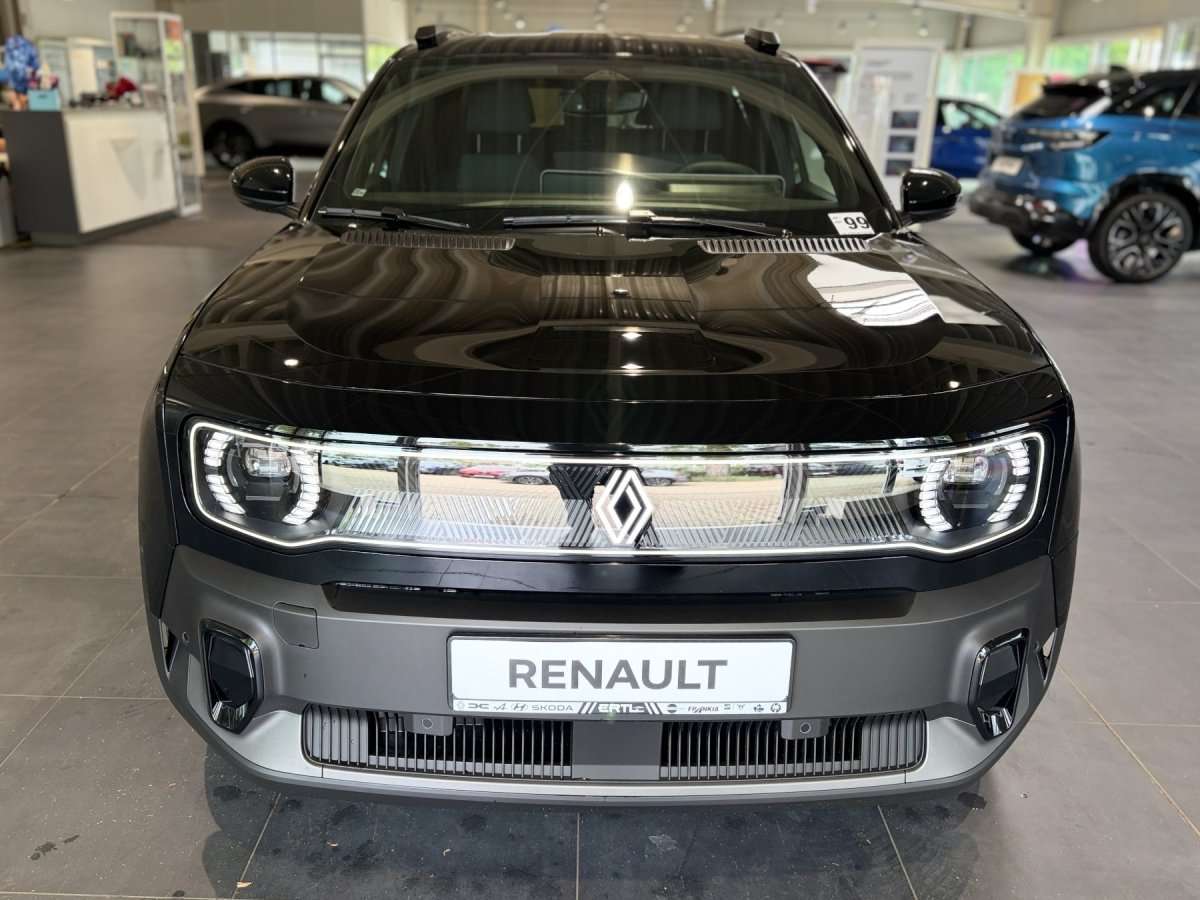 Fahrzeugbild eines Renault 4 E-TECH