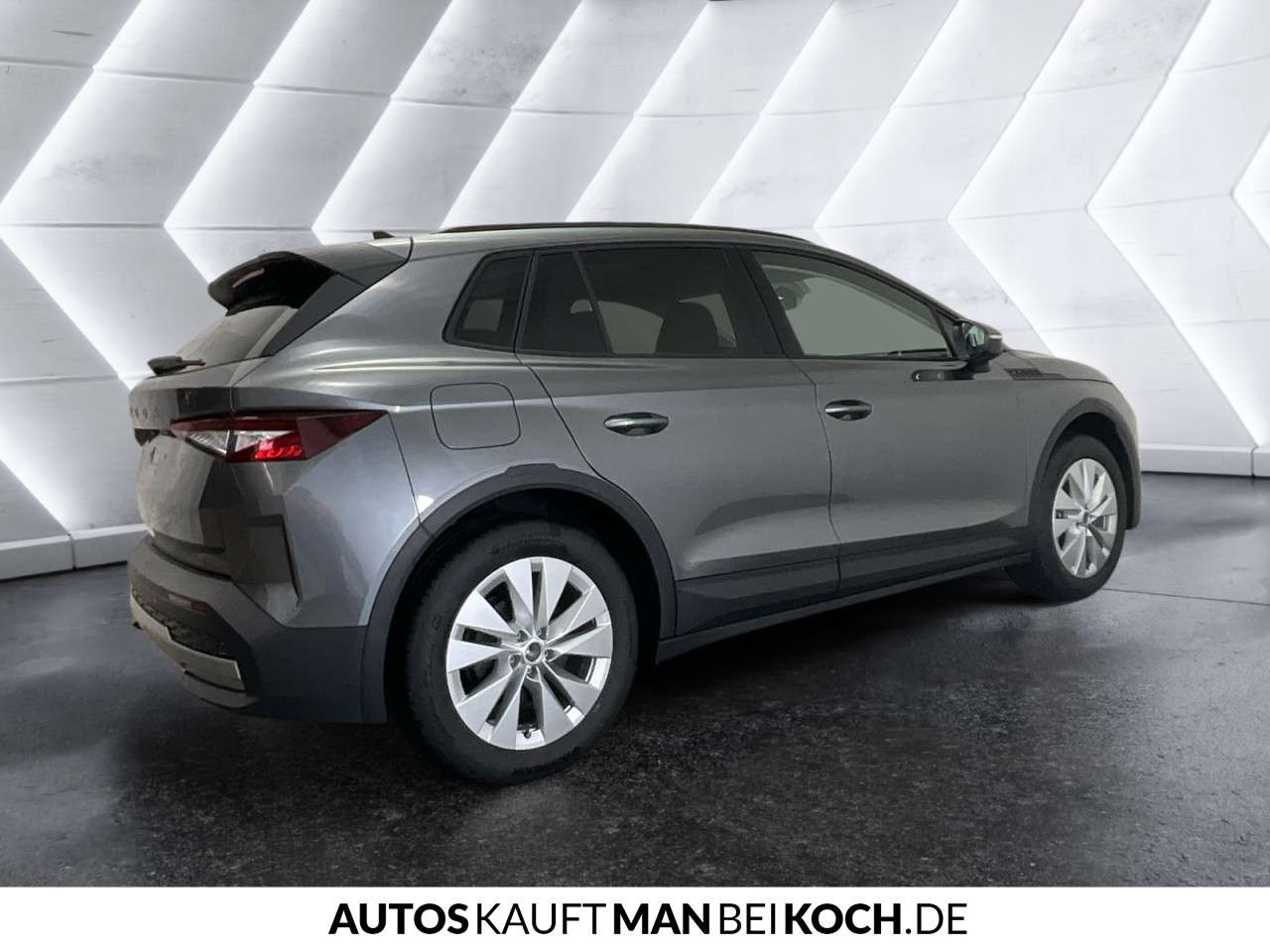 Fahrzeugbild eines Skoda ELROQ