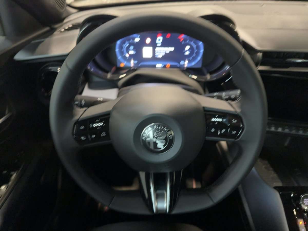 Fahrzeugbild eines Alfa Romeo Junior