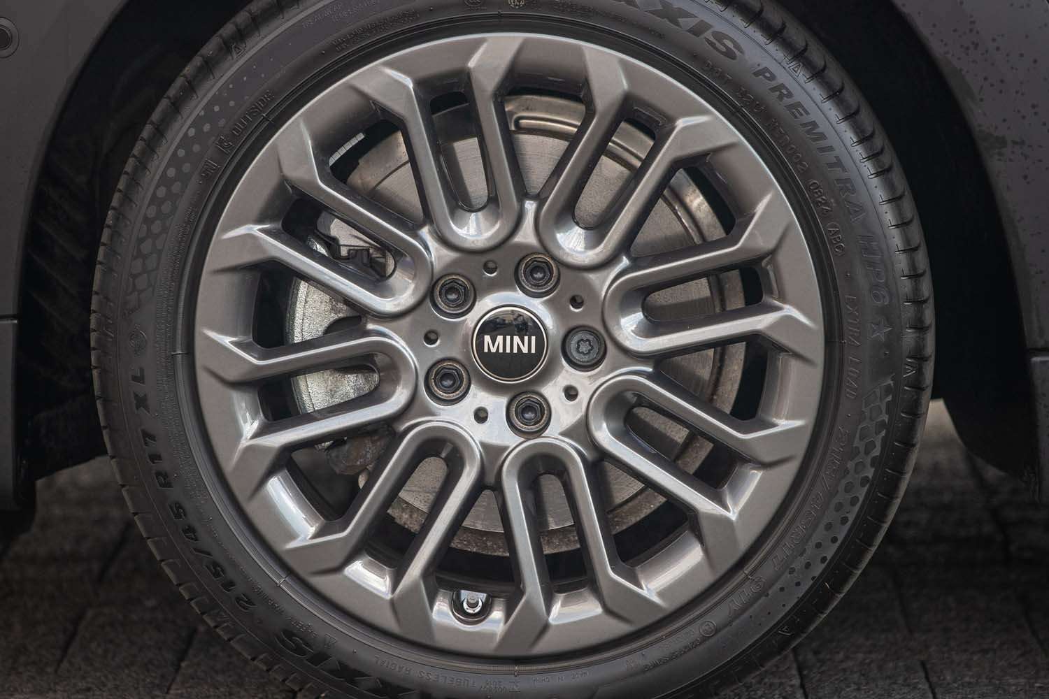 Fahrzeugbild eines MINI COOPER