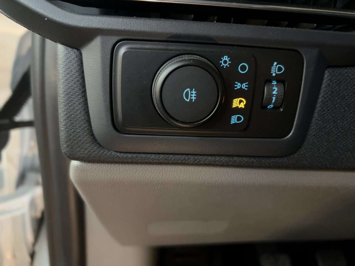 Fahrzeugbild eines Ford Tourneo Custom