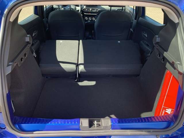 Fahrzeugbild eines Dacia Sandero