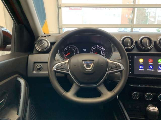 Fahrzeugbild eines Dacia Duster