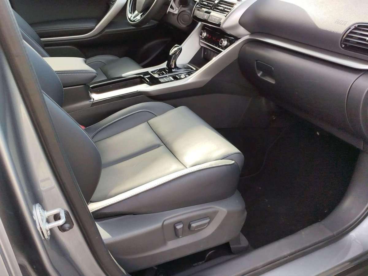 Fahrzeugbild eines Mitsubishi Eclipse Cross