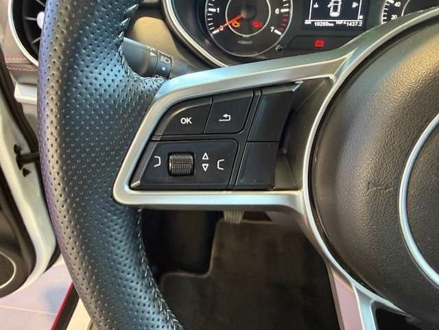 Fahrzeugbild eines DFSK Fengon 500