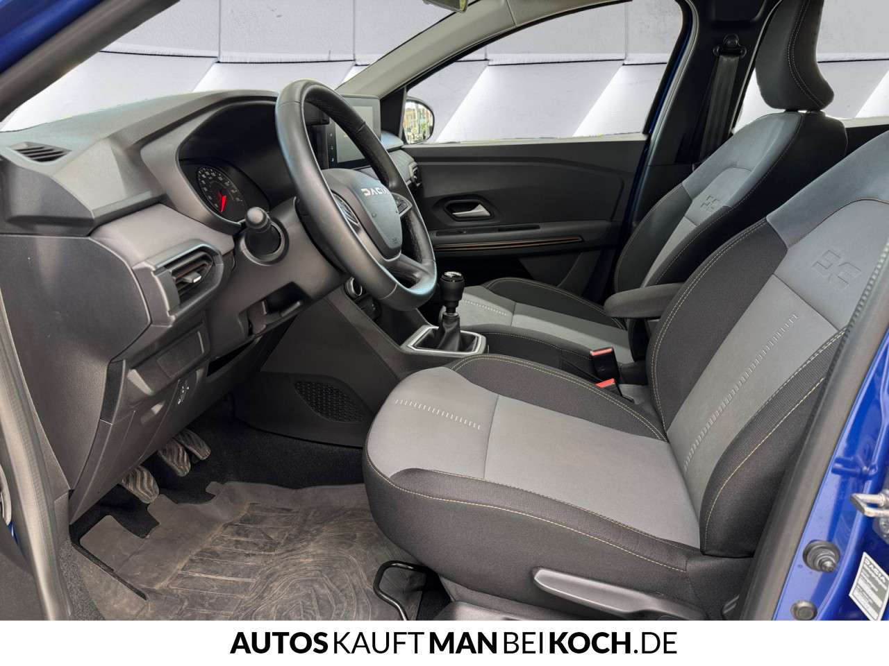 Fahrzeugbild eines Dacia Sandero