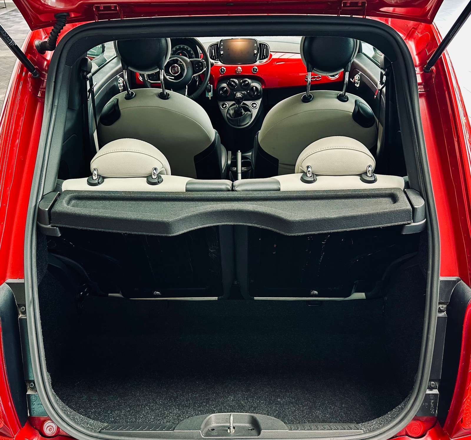 Fahrzeugbild eines Fiat 500