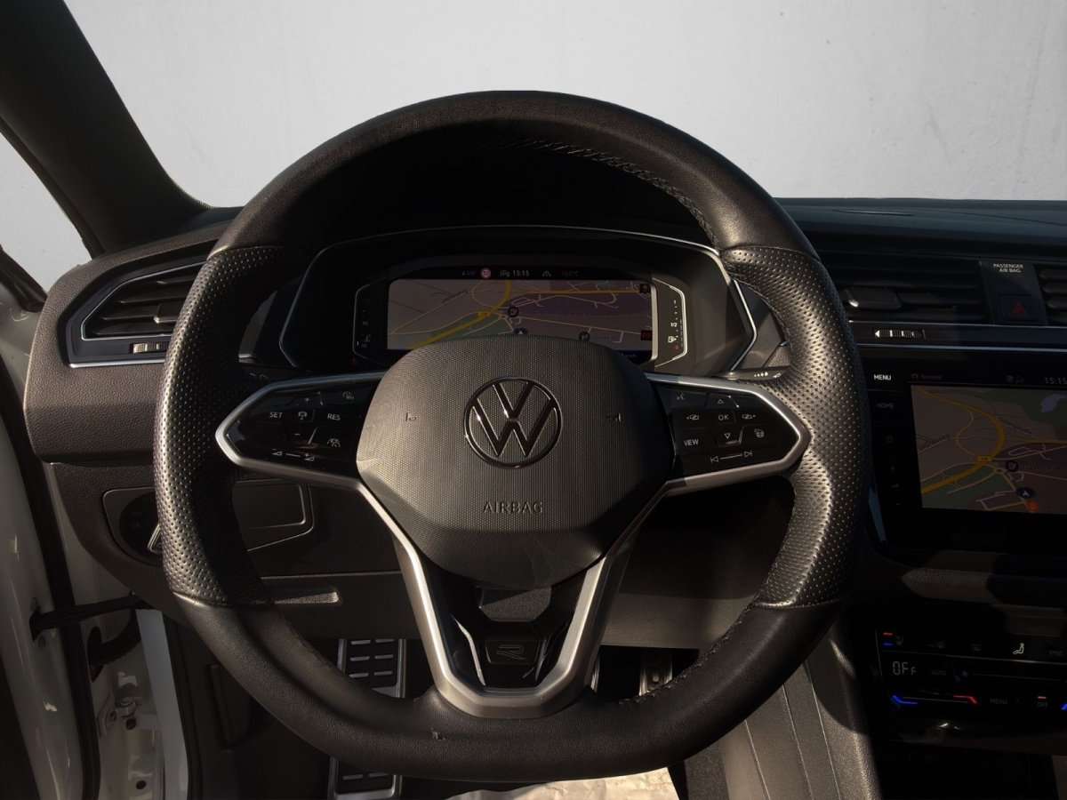 Fahrzeugbild eines Volkswagen Tiguan Allspace