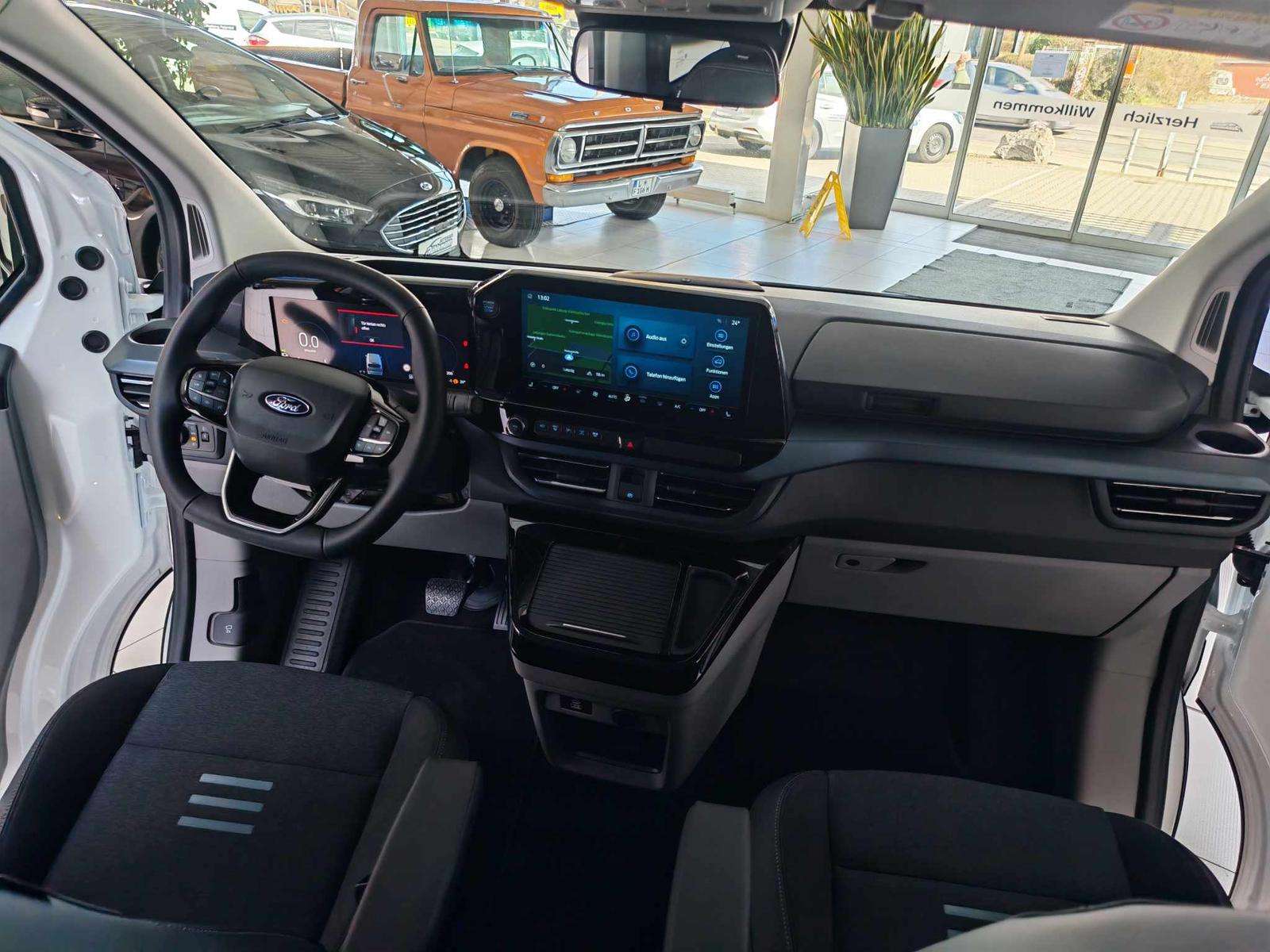 Fahrzeugbild eines Ford Tourneo Custom
